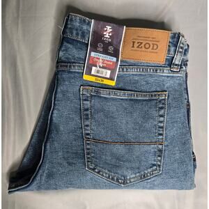 IZOD Jeans Mens 32x30 Straight Fit Comfort Stretch Blue Denim NWT